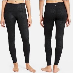 Athleta Womens Black High Rise Serpent Chaturanga Tight Leggings Size Small